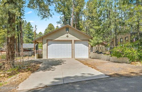 618 Comanche, Flagstaff, AZ, 86005-9542 | Card Image
