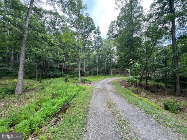 853 Janes Way, House other with 4 bedrooms, 2 bathrooms and null parking in HIGH VIEW WV | Image 28