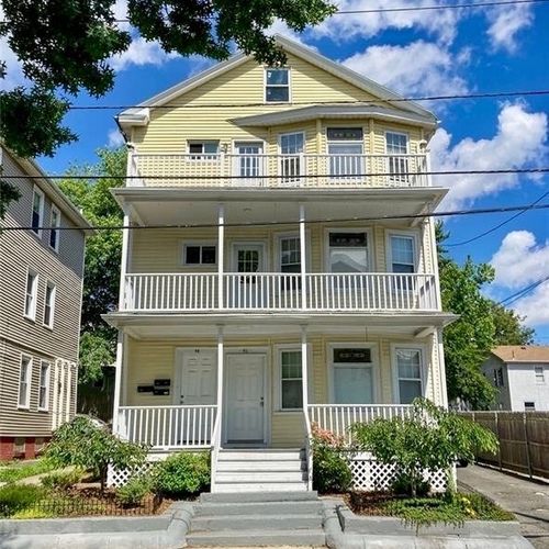 44 Richter Street, Providence, RI, 02908 | Card Image