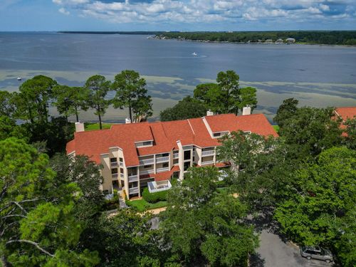 104-48 Marina Cove Dr, Niceville, FL, 32578-4163 | Card Image