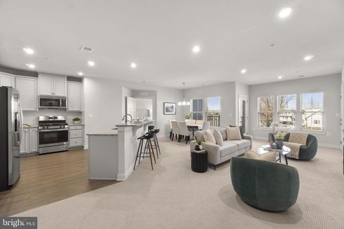 apt-302-3520 Starlight St, FREDERICK, MD, 21704-7157 | Card Image