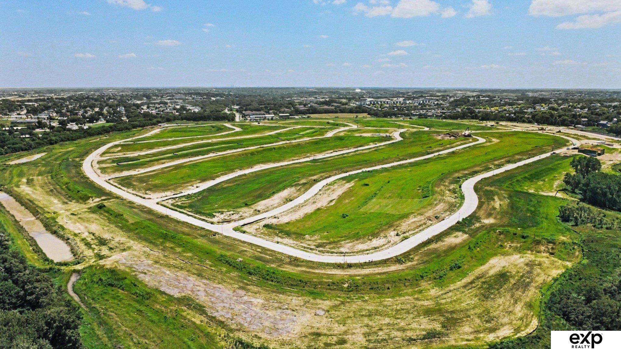 Land in Elkhorn 3