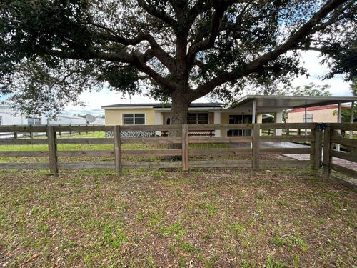 411 Thomas Avenue, FROSTPROOF, FL, 33843 | Card Image