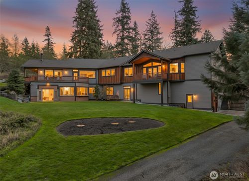 17930 82nd Dr Nw, Stanwood, WA, 98292-9157 | Card Image