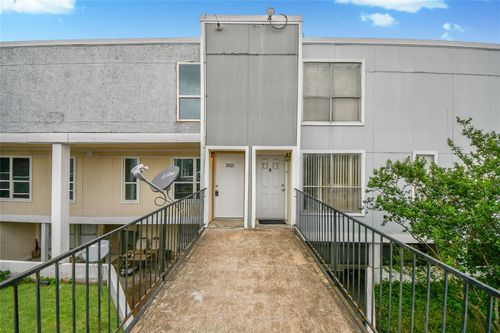 2021-781 Country Place Drive, Houston, TX, 77079 | Card Image