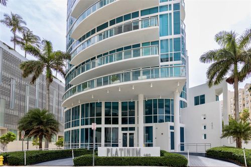 1507-480 Ne 30th St, Miami, FL, 33137-4337 | Card Image