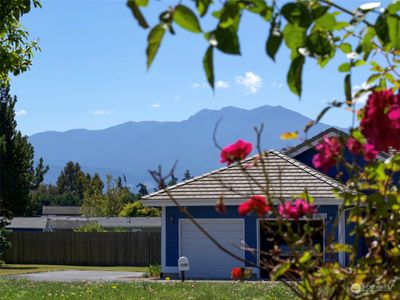 112 Heather Circle, House other with 3 bedrooms, 2 bathrooms and 2 parking in Port Angeles WA | Image 3