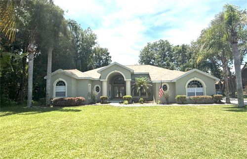 7552 River Country Dr, WEEKI WACHEE, FL, 34607-2051 | Card Image