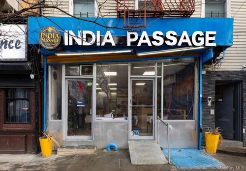 728 Courtlandt Ave, Bronx, NY, 10451-5079 | Card Image