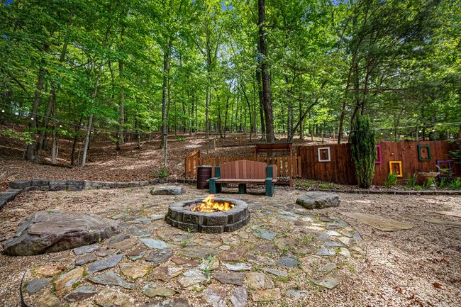 143 Kaely Dr, Home with 3 bedrooms, 3 bathrooms and null parking in Mineral Bluff GA | Image 70