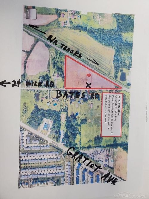53659 Bates Rd, Chesterfield, MI, 48051 | Card Image