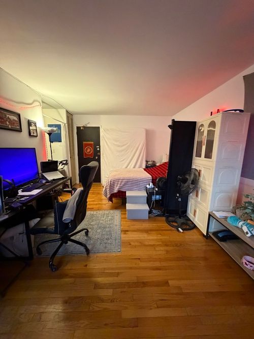 504-541 W Oakdale Avenue, Chicago, IL, 60613 | Card Image