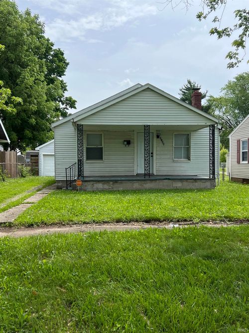 2140 N Locke St, Kokomo, IN, 46901-1611 | Card Image