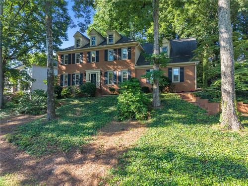 230 Clipper Bay Dr, Alpharetta, GA, 30005-4222 | Card Image
