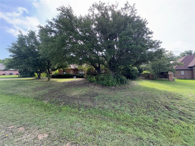 2720 Dorothy Dr, House other with 4 bedrooms, 3 bathrooms and null parking in Cleburne TX | Image 14
