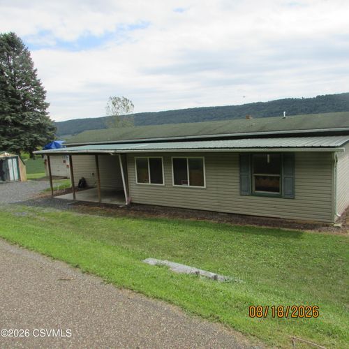 552 E Ridge Rd, Sunbury, PA, 17801-5218 | Card Image