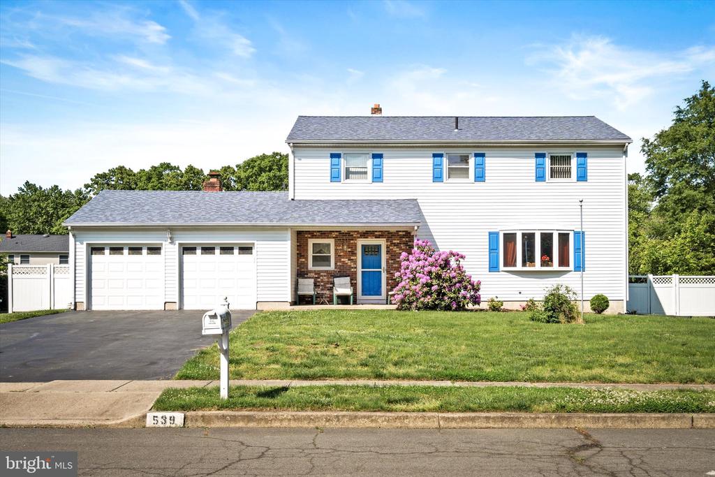 Flock Rd, Trenton, NJ 08690