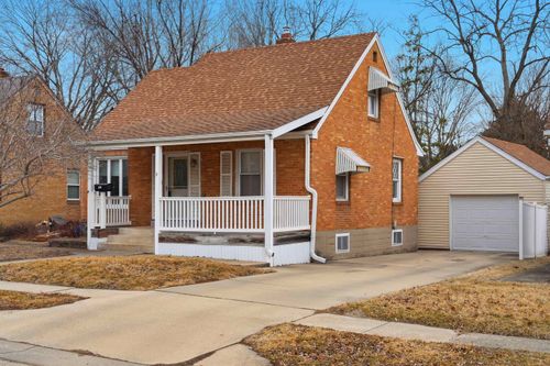 838 N Dement Ave, Dixon, IL, 61021-1646 | Card Image