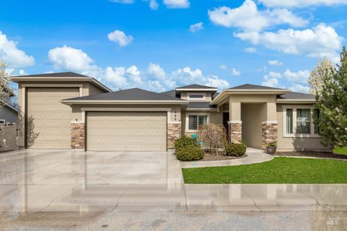 488 E Whiskey Flats, Meridian, ID, 83642 | Card Image