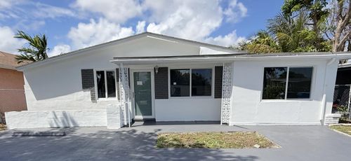 5441 Sw 18th St, West Park, FL, 33023-3160 | Card Image