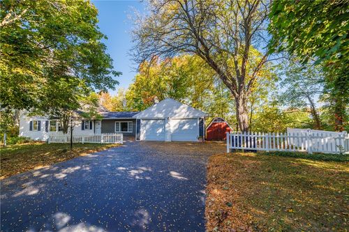 364 Stone Rd, Pittsford, NY, 14534-2852 | Card Image