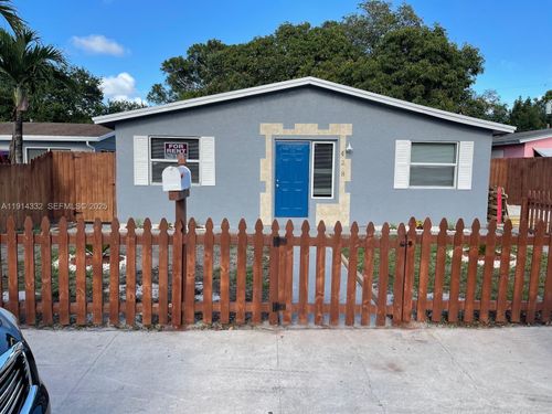 428 Nw 16th Ave, Fort Lauderdale, FL, 33311-8850 | Card Image