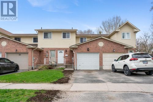 283 Melanie Ave, Kingston, ON, K7M8C1 | Card Image