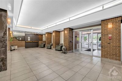 1402 - 1380 Prince Of Wales Dr, Condo with 2 bedrooms, 1 bathrooms and 1 parking in Ottawa ON | Image 3