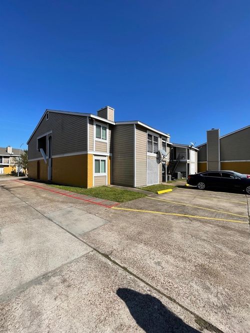 abcd-12531 Ashford Meadow Dr, Houston, TX, 77082-6218 | Card Image