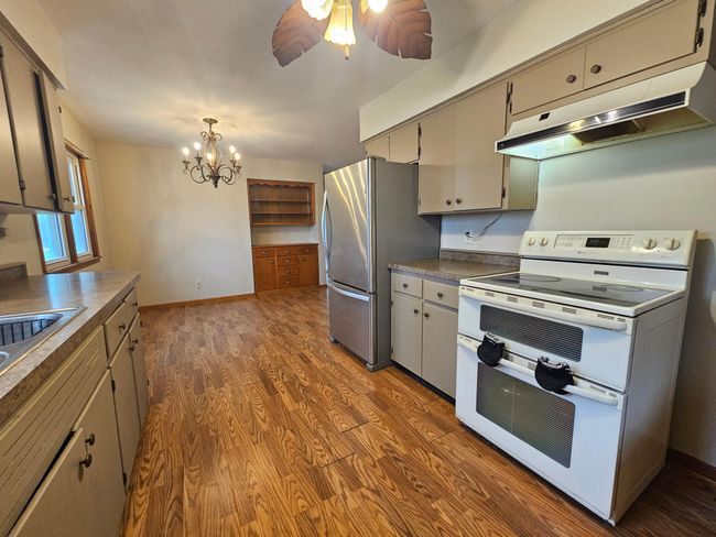 20021 Jet Ave, House other with 3 bedrooms, 2 bathrooms and null parking in Silver Lake MN | Image 7