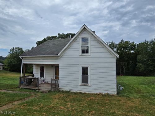 66846 Graham Rd, Saint Clairsville, OH, 43950-9230 | Card Image