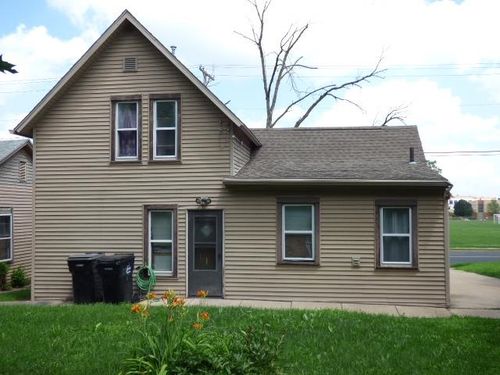 1330 6th St, Beloit, WI, 53511-4255 | Card Image
