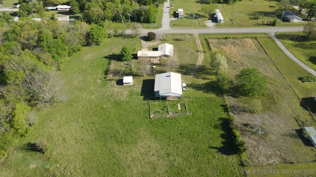 16289 W 810 Rd, House other with 4 bedrooms, 2 bathrooms and null parking in Tahlequah OK | Image 82
