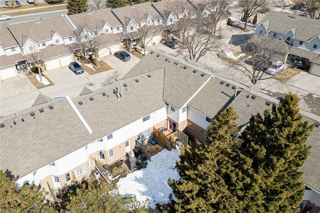 43 - 10 Holborn Crt, Townhouse with 3 bedrooms, 2 bathrooms and 2 parking in Kitchener ON | Image 4