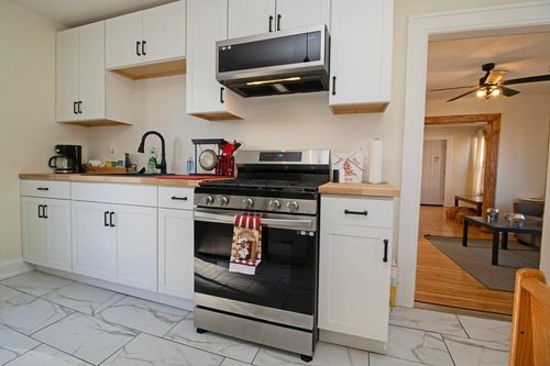 2-1211 5th St Ne, Minneapolis, MN, 55413-1303 | Card Image