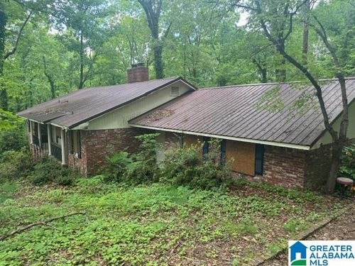 46 Dogwood Ln Nw, Center Point, AL, 35215-2035 | Card Image