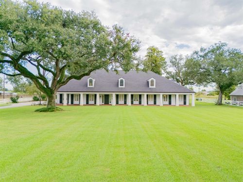 567 Highway 308, Thibodaux, LA, 70301-7900 | Card Image