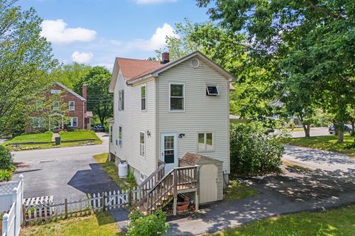 46 Porter St, Manchester, NH, 03103-2956 | Card Image