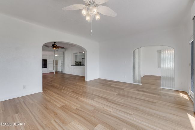 808 S Beach St, House other with 3 bedrooms, 3 bathrooms and null parking in ORMOND BEACH FL | Image 30