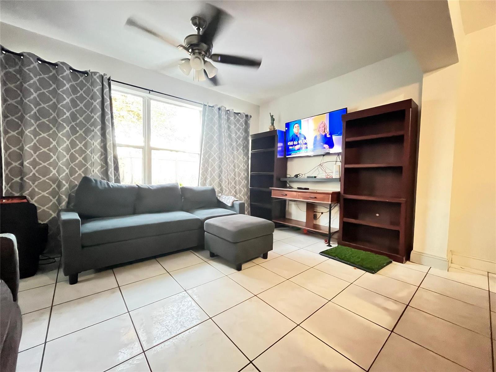 Residential in Miramar 4