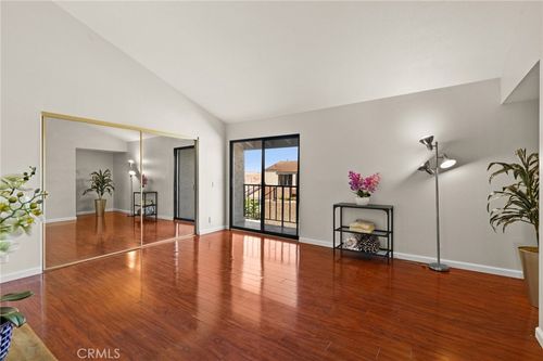 6279 Lincoln Ave, Buena Park, CA, 90620-4705 | Card Image
