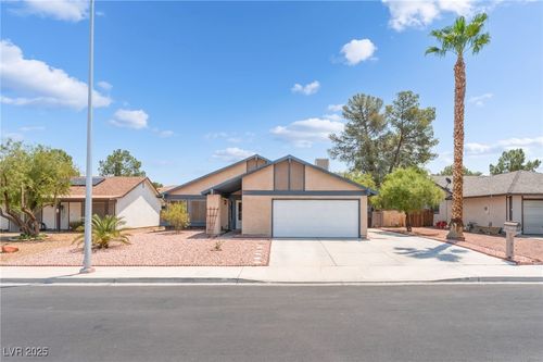 1713 Neptune Dr, Las Vegas, NV, 89108-2706 | Card Image
