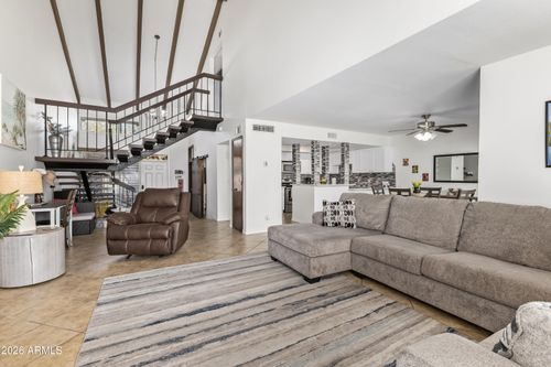 3147 S Fairfield Dr, Tempe, AZ, 85282-4020 | Card Image