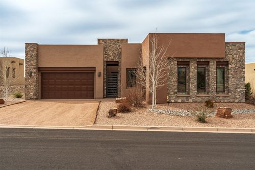 9 Camino Maravilla, Santa Fe, NM, 87506-8935 | Card Image