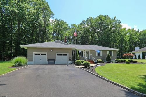 2268 Redwood Rd, Scotch Plains, NJ, 07076-2116 | Card Image