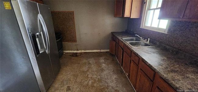 1209 Summit St, House other with 2 bedrooms, 2 bathrooms and 2 parking in Lake Charles LA | Image 5