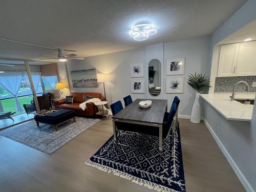 apt-1g-113 Royal Park Dr, Oakland Park, FL, 33309-5878 | Card Image