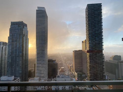 2801-89 Dunfield Ave, Toronto, ON, M4S0A4 | Card Image