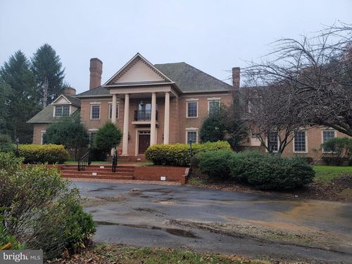 8926 Harvest Square Ct, Rockville, MD, 20854-4475 | Card Image
