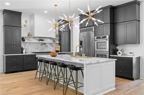 2454 Caladium Dr Ne, Atlanta, GA, 30345-2008 | Card Image